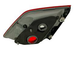 LANTERNA TRASEIRA ESQUERDA HB20 SEDAN 2013 A 2019 (MALA)