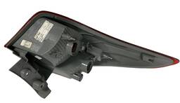 LANTERNA TRASEIRA DIREITA HB20 HATCH 2013 A 2019 (CANTO)