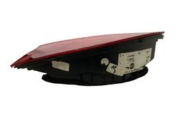 LANTERNA TRASEIRA ESQUERDA GRAND SIENA 2012 A 2021 DETALHE