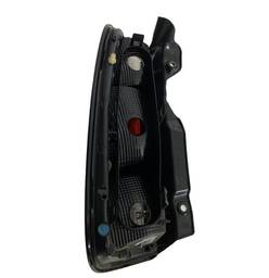 LANTERNA TRASEIRA DIREITA UNO SPORTING WAY ATTRACTIVE 15/21