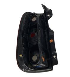 LANTERNA TRASEIRA DIREITA UNO VIVACE 11/16 SPORTING / WAY 14