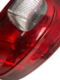 LANTERNA TRASEIRA DIREITA UNO VIVACE 11/16 SPORTING / WAY 14