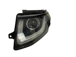 FAROL ESQUERDO EVOQUE 2016 A 2019 LED (DETALHE)