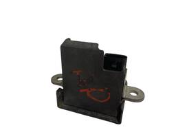 FECHADURA TAMPA TRASEIRA UP 2014 A 2022 4 PINO