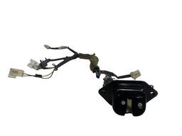 FECHADURA TAMPA TRASEIRA NISSAN LIVINA 2009 A 2014