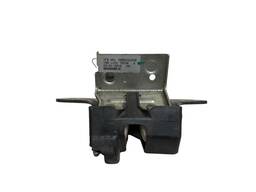 FECHADURA TAMPA TRASEIRA KWID 2017 A  2023 S/TRAVA ELETRICA