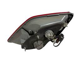 LANTERNA TRASEIRA ESQUERDA HB20 SEDAN 2013/19 (MALA) DETALHE