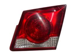 Lanterna Traseira Direita Cruze 12/2016 Sedan (mala) Detalhe