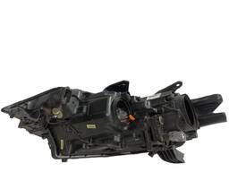 FAROL DIREITO OUTLANDER 2016 A 2020 C/DETALHE