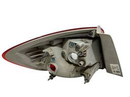 LANTERNA TRASEIRA DIREITA CRUZE 2017 A 2023 SEDAN (CANTO)