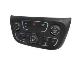 COMANDO AR CONDICIONADO/SOM JEEP COMPASS 17/21 S/ AUTO PARK