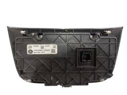 COMANDO AR CONDICIONADO/SOM JEEP COMPASS 17/21 S/ AUTO PARK