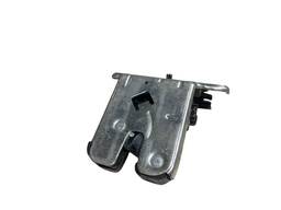 FECHADURA TAMPA TRASEIRA JETTA 2015/ VIRTUS 2018/