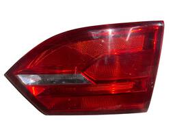 Lanterna Traseira Direita Jetta 2011 a 2014 (mala) S/ Led