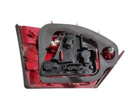 LANTERNA TRASEIRA DIREITA JETTA 2011 A 2014 (MALA) S/ LED