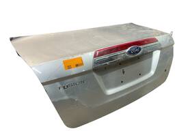 TAMPA TRASEIRA FUSION 2010 2010 A 2012