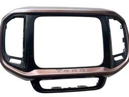 Moldura Multimídia Original Fiat Toro 2016-20 com arranhados