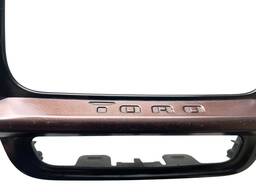 MOLDURA MULTIMÍDIA ORIGINAL FIAT TORO 2016-20 COM ARRANHADOS