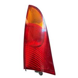 Lanterna Traseira Esquerda Focus Hatch 2000 a 2009