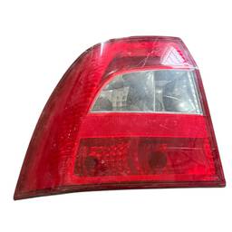 Lanterna Traseira Esquerda Vectra 2000 a 2005 Ré Cristal