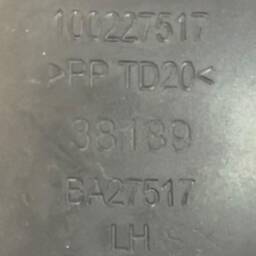 TAMPA FAROL MILHA ESQUERDO ORIGINAL FIAT MOBI 100227517