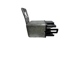 RELÊ SENSOR AR CONDICIONADO GM TRACKER 2.0 2008 7429165D00