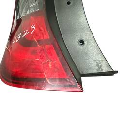 LANTERNA TRASEIRA ESQUERDA HB20 HATCH 2020 A 2022 (CANTO)/DT