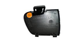 ACABAMENTO MAÇANETA INTERNA ESQUERDA HONDA HRV 2016 À 2021