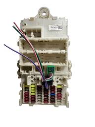 PLUG CONECTOR 9 CAIXA FUSIVEL HONDA HR-V 19/21 747057550W