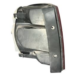 LANTERNA TRASEIRA DIREITA VOYAGE G5 FUME/DETALHE