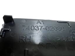 ACABAMENTO MAÇANETA INTERNA DIREITA COROLLA CROSS 2021/2025