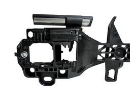 SUPORTE MAÇANETA EXTERNA DIANTEIRA DIREITA COROLLA CROSS 23 