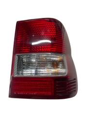Lanterna Traseira Direita Pajero Tr4 2003 2004 a 2006