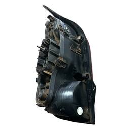 LANTERNA TRASEIRA DIREITA UP 2018 A 2021