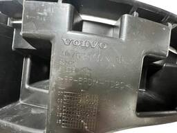 GUIA SUPORTE PARACHOQUE TRASEIRO DIREITO VOLVO XC60 14/2017