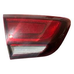 Lanterna da Tampa de Mala Original Chevrolet Cobalt 2016 a20