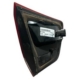 LANTERNA DA MALA DIREITA ORIGINAL CHEVROLET COBALT – PEÇA SN