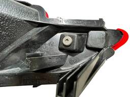 LENTE REFLETOR PARACHOQUE TRASEIRO DIREITO VOLVO XC60 14/17