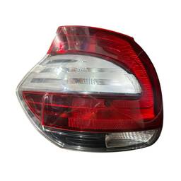 Lanterna Traseira Esquerda Mobi 2017/