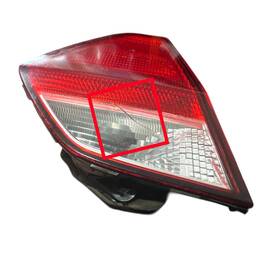 Lanterna Traseira Esquerda Voyage G6 G7 (mala)