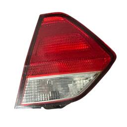 Lanterna Traseira Direita Voyage G6 G7 (mala)