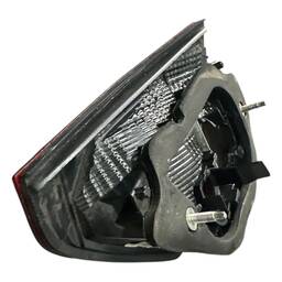 LANTERNA TRASEIRA DIREITA VOYAGE G6 G7 (MALA)