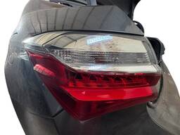 Lanterna Traseira Esquerda Corolla 2015 a 2017 canto C/ Led