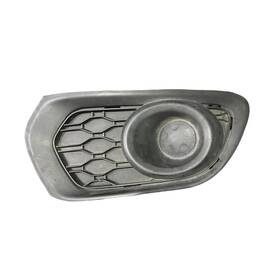 Grade Moldura Parachoque Direita S/ Milha Sandero 15 a 20