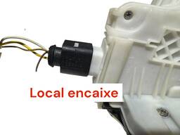 PLUG FECHADURA PORTA DIANTEIRA ESQUERDA GOL VOYAGE G5 G6 G7 