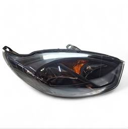 Farol Direito Fiesta 2011 a 2014 Mascara Negra