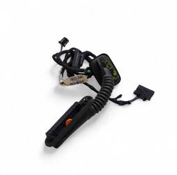 CHICOTE PORTA TRAS DIREITA POLO 2020/ MANUAL