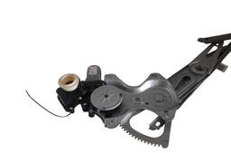 MÁQUINA DE VIDRO PORTA DIANTEIRA DIREITA YARIS 2019/