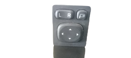Botao Retrovisor Elet Corolla 2015/2016 Rebatimento