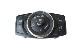Botão Farol Focus 2015